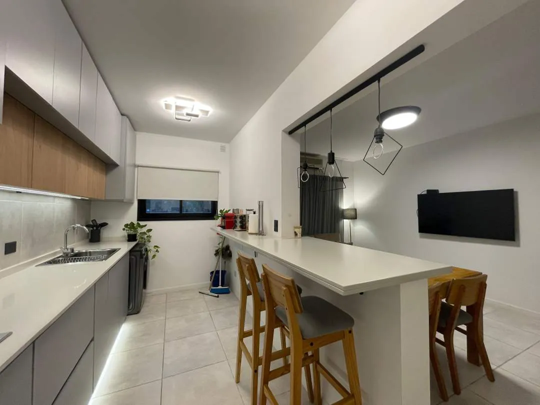Departamento reciclado a nuevo-Venta-Ciudad Jardín