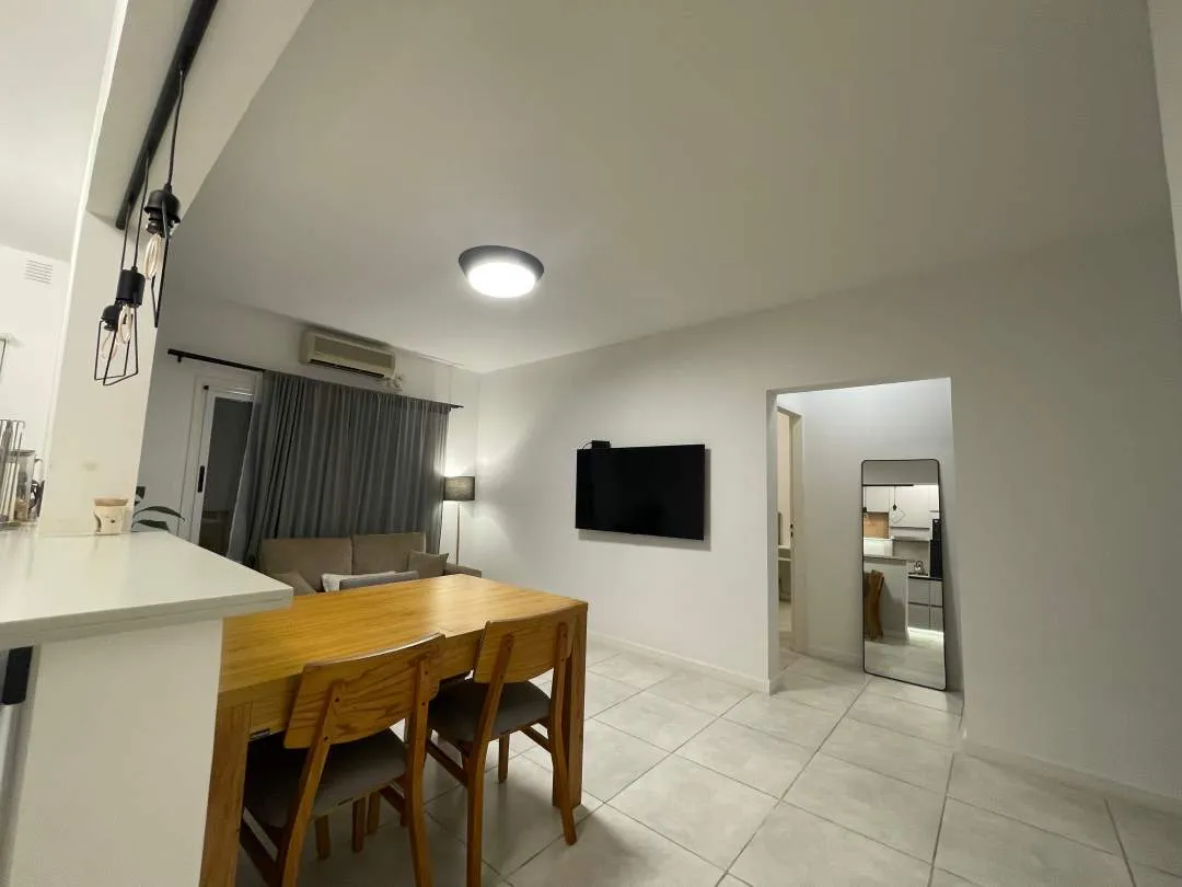 Departamento reciclado a nuevo-Venta-Ciudad Jardín