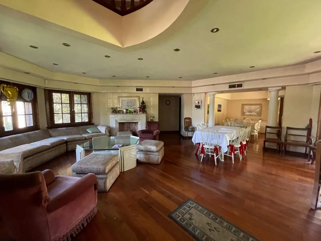 Espectacular Casa 6 ambientes Ciudad Jardin