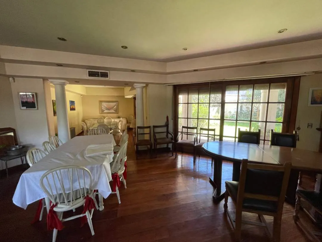 Espectacular Casa 6 ambientes Ciudad Jardin