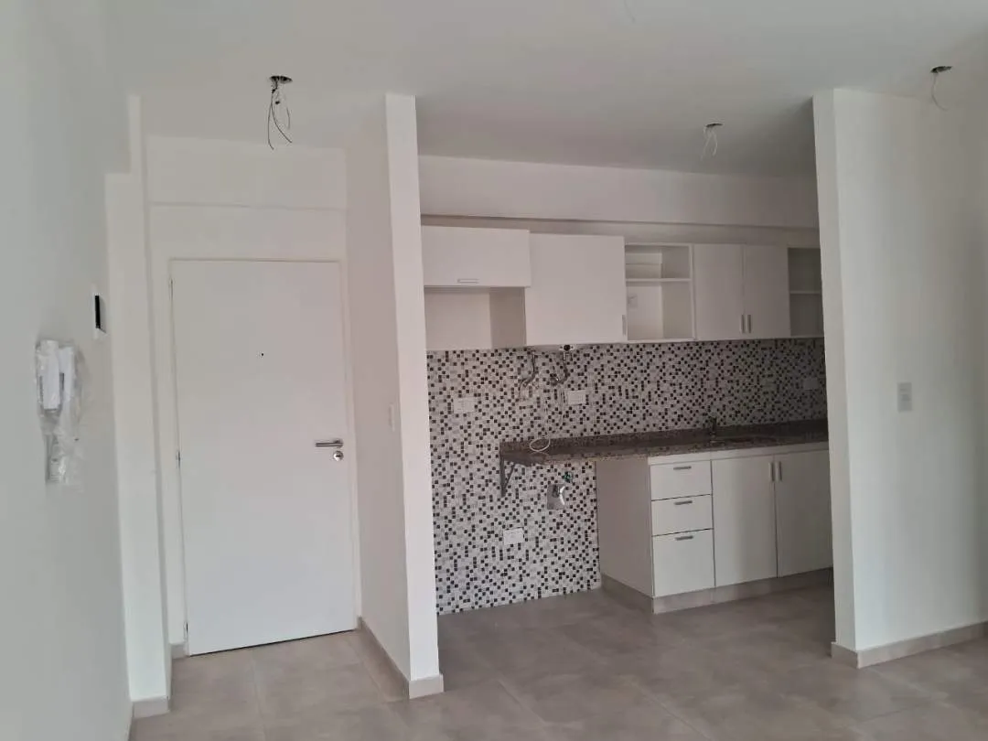 Departamento Edificio Lioni -Venta-Caseros