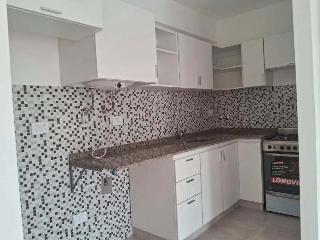 Departamento Edificio Lioni -Venta-Caseros