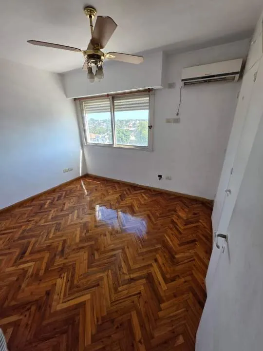 Departamento con Cochera-Venta-Ramos Mejia