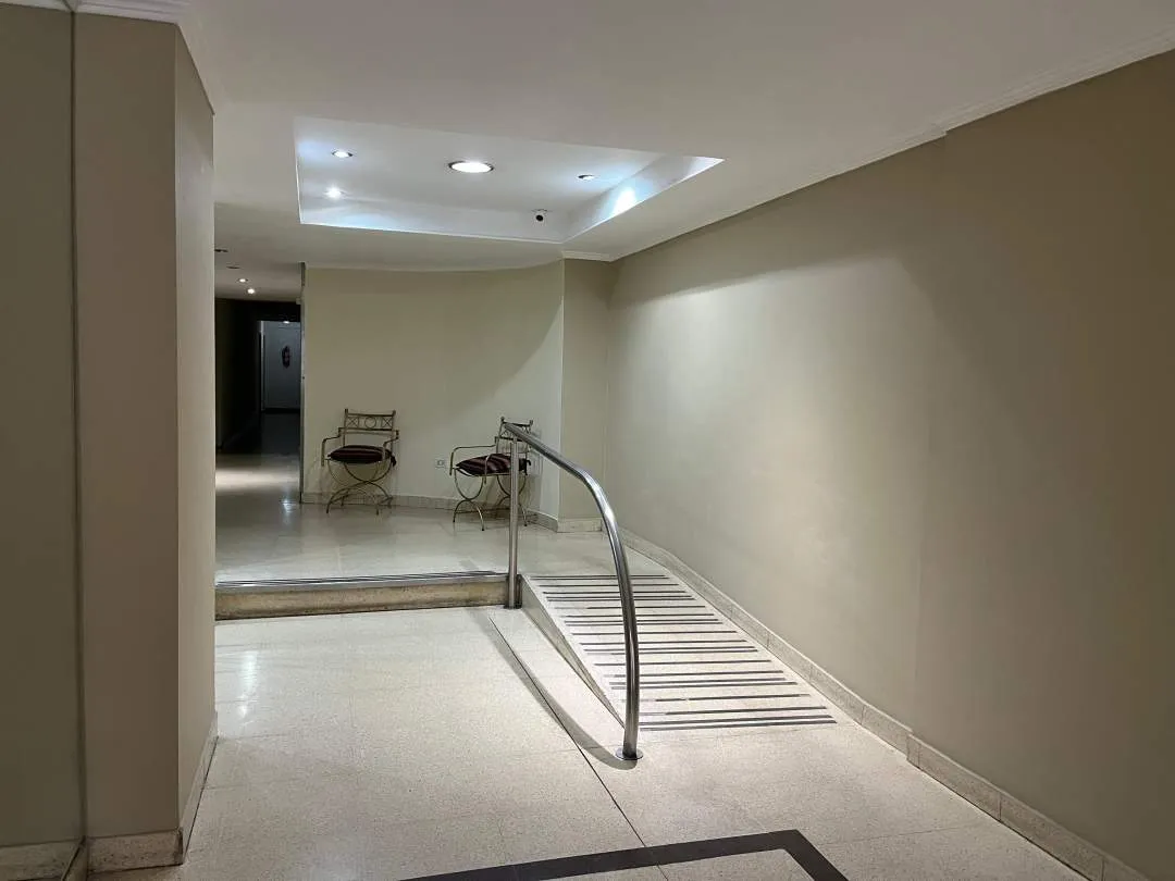 Departamento con cochera-Venta-Ramos Mejia