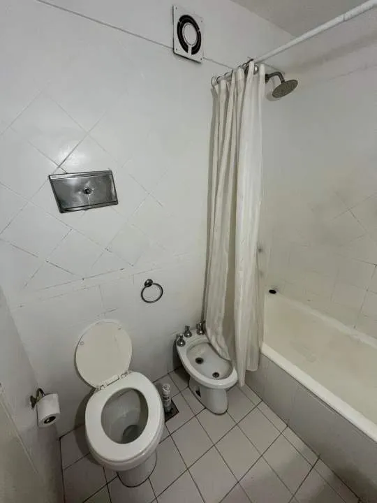 Departamento con cochera-Venta-Ramos Mejia