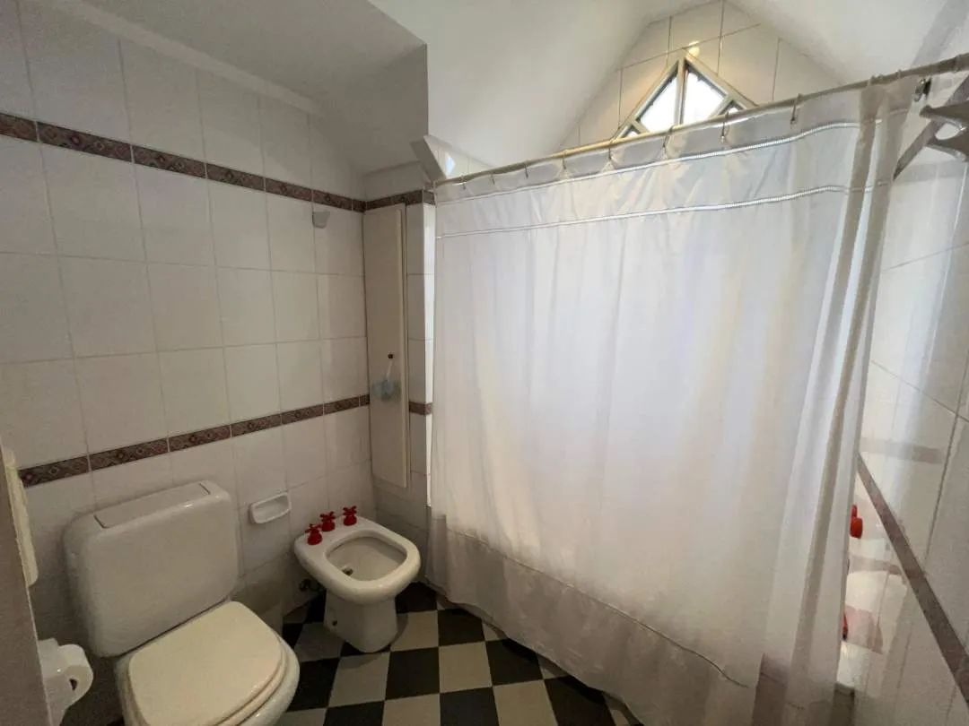 Casa en Venta  sobre Geranios - Ciudad Jardin