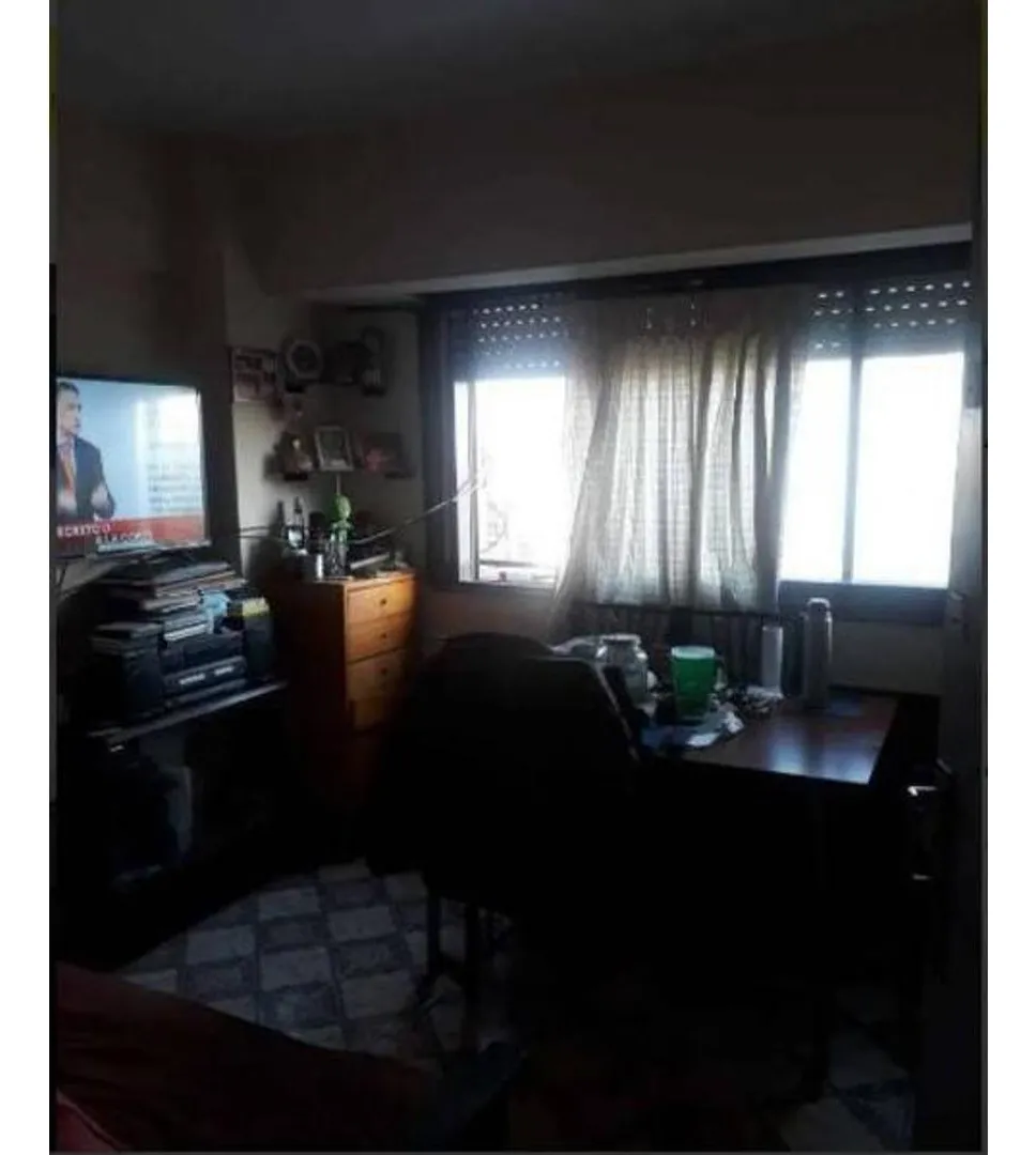 Departamento 2 Ambientes - Av Rivadavia Y Donato Alverez