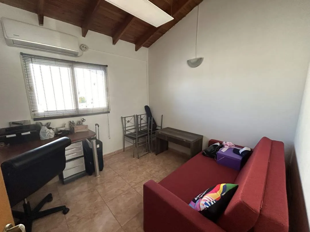 Hermosa Duplex-Venta-Martín Coronado