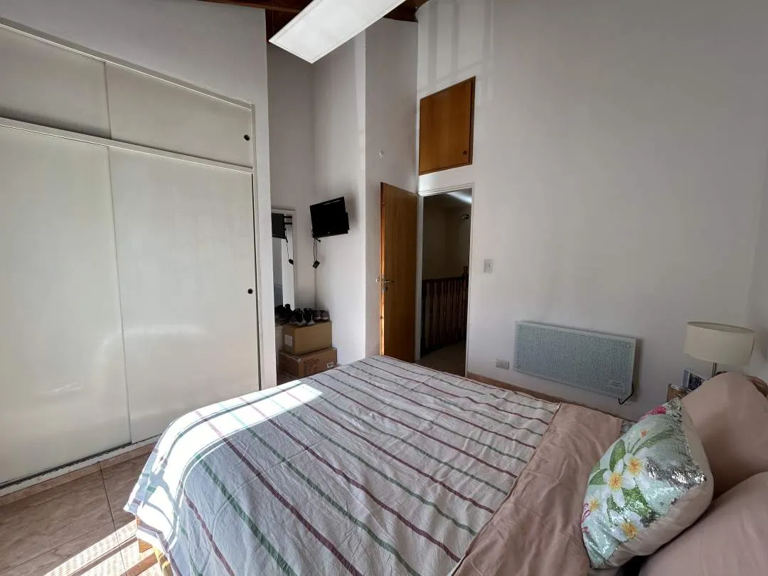 Hermosa Duplex-Venta-Martín Coronado