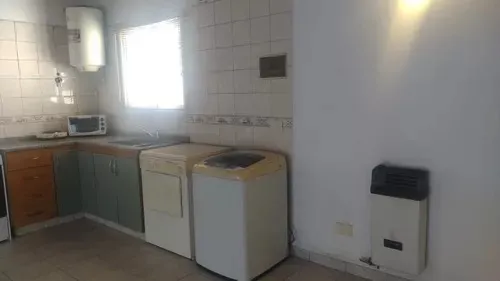 Amplio Monoambiente Con Balcón A Metros De Parque Sarmiento