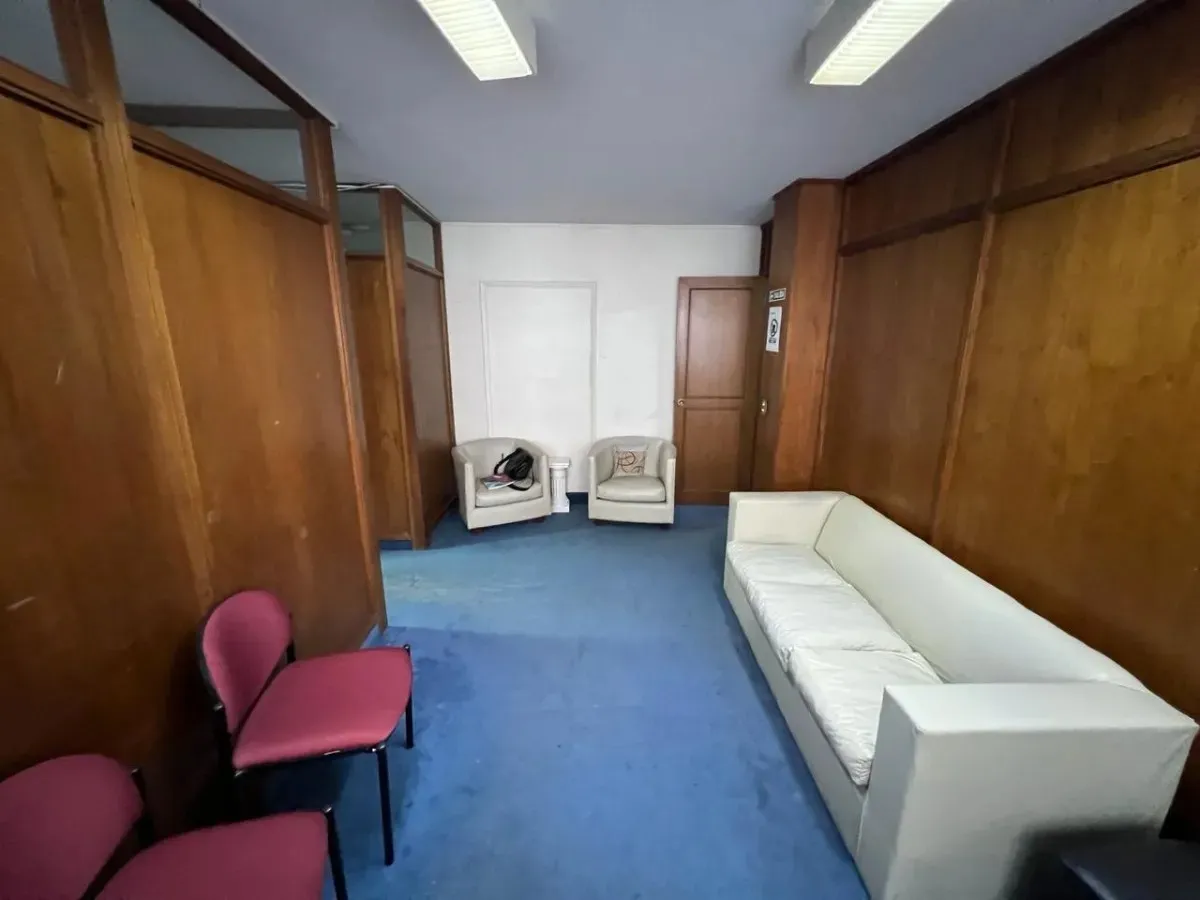 Excelente Semipiso De Oficinas Con Seguridad
