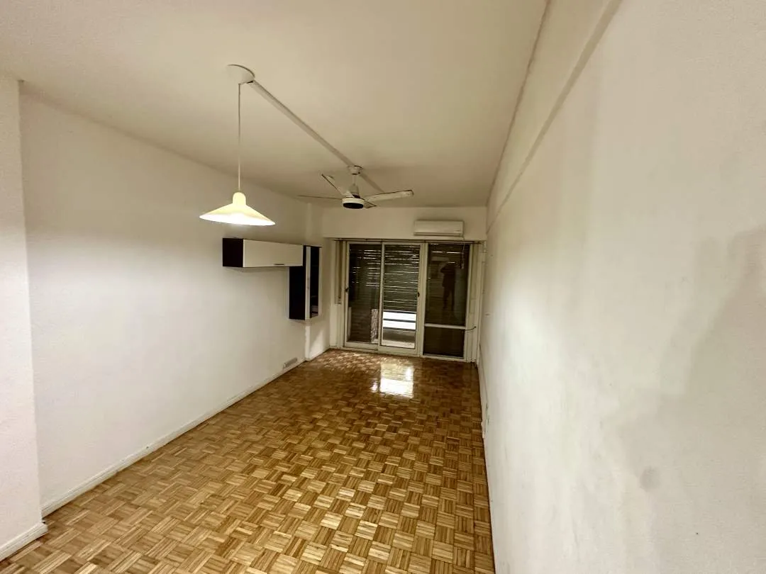 Departamento 2 ambientes en venta en Balvanera