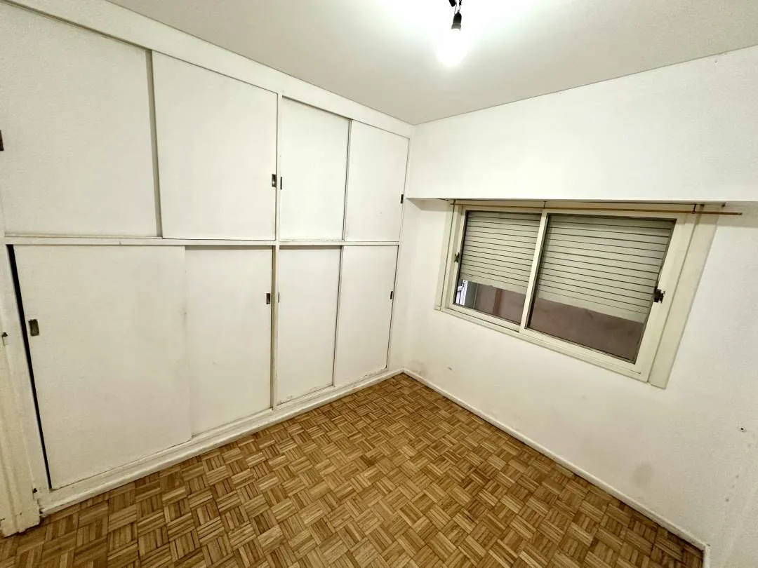 Departamento 2 ambientes en venta en Balvanera