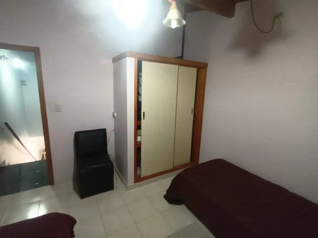 VENDE TRIPLEX EXCELENTE UBICACION - VENDIDO