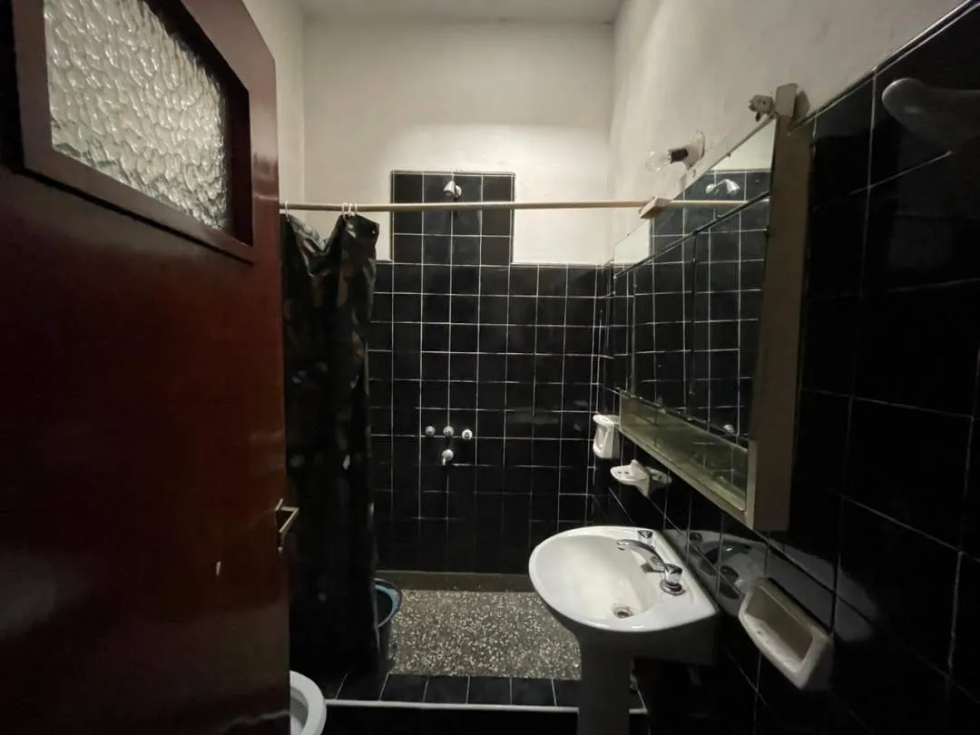 Casa a modernizar-Venta-Loma Hermosa
