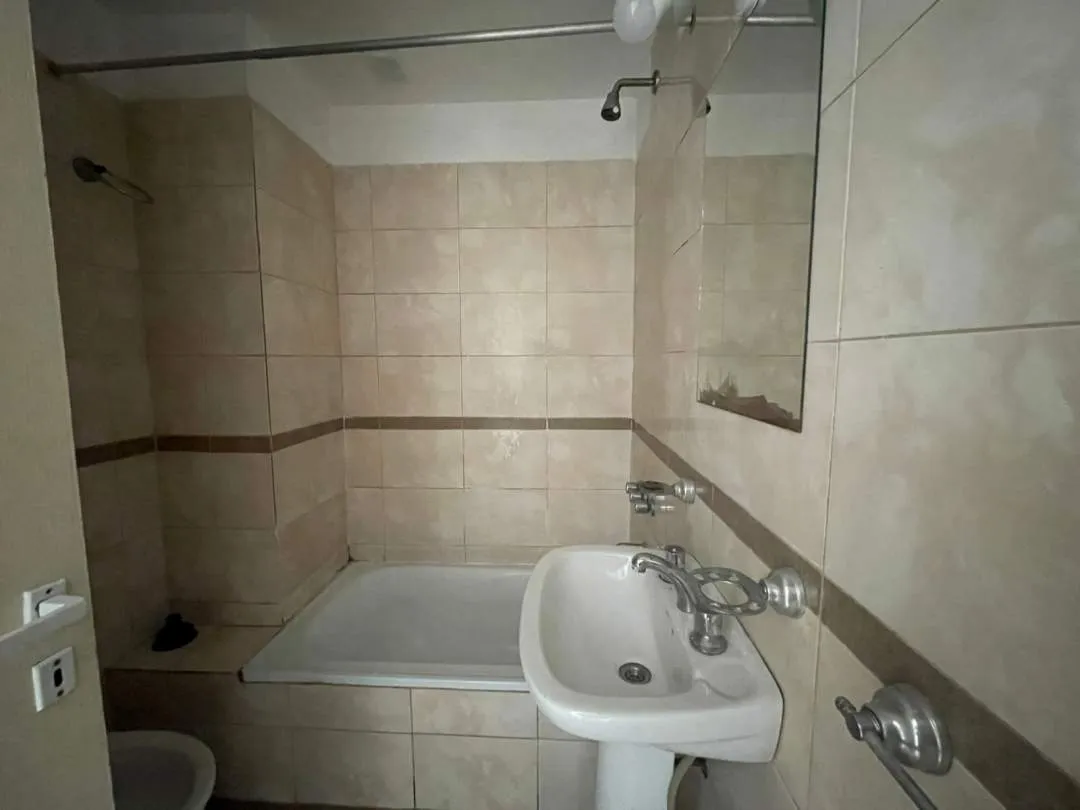 Departamento-Alquiler-Caseros
