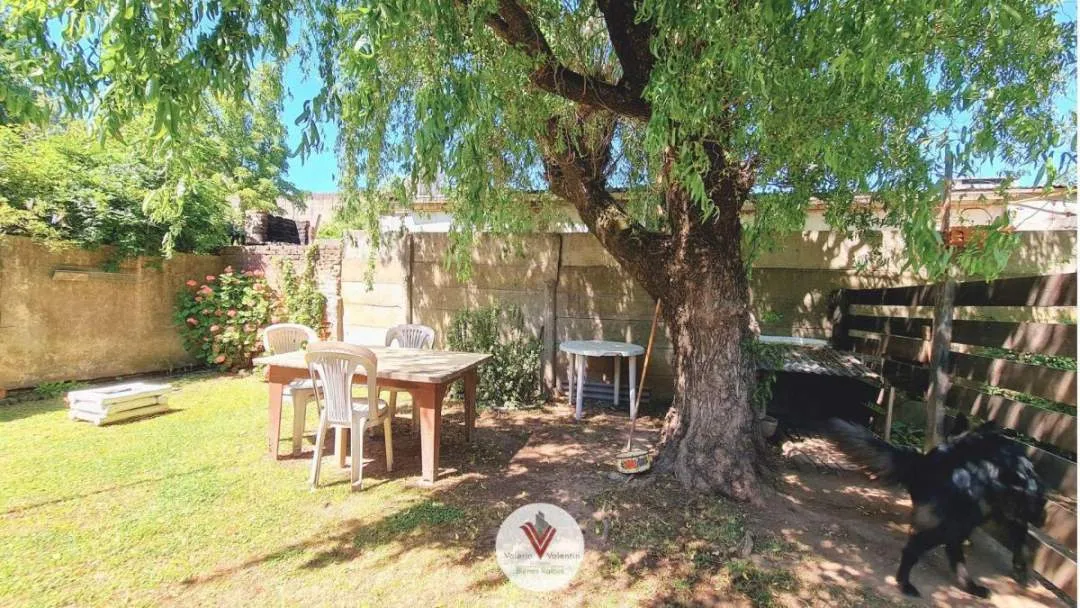En Muy Buena Ubicacion | Esquina | Casa en Venta 2 Dorm. | Gral Belgrano