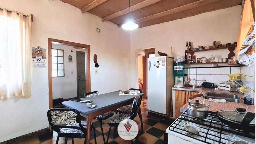 En Muy Buena Ubicacion | Esquina | Casa en Venta 2 Dorm. | Gral Belgrano