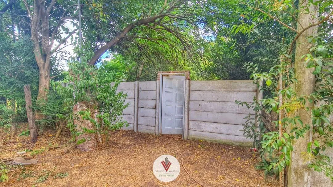 CASA EN VENTA CON AMPLIO TERRENO EN GENERAL BELGRANO