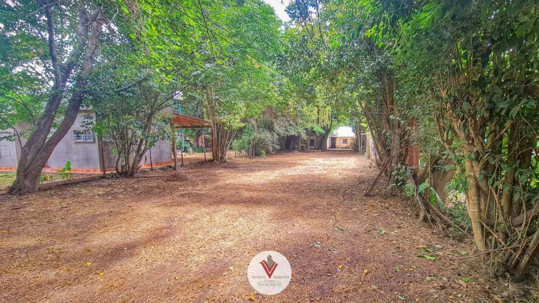 CASA EN VENTA CON AMPLIO TERRENO EN GENERAL BELGRANO