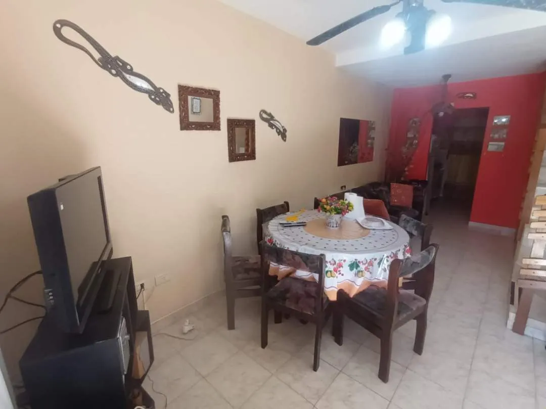 HERMOSO DUPLEX AL FRENTE