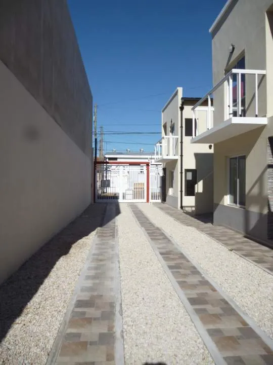 DUPLEX DE CATEGORIA - ACEPTA PERMUTA