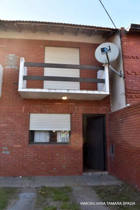 DUPLEX A METROS DE AVENIDA PRINCIPAL