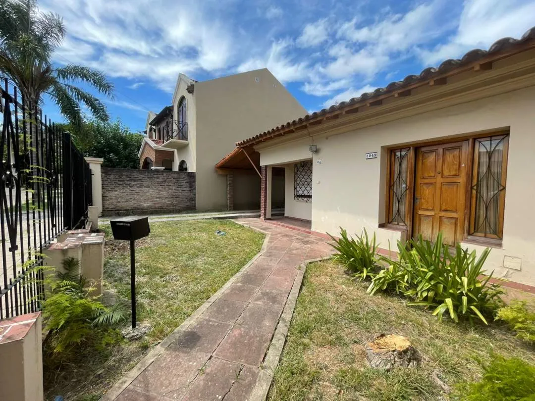 Casa a reclicar-Venta-Ciudad Jardín