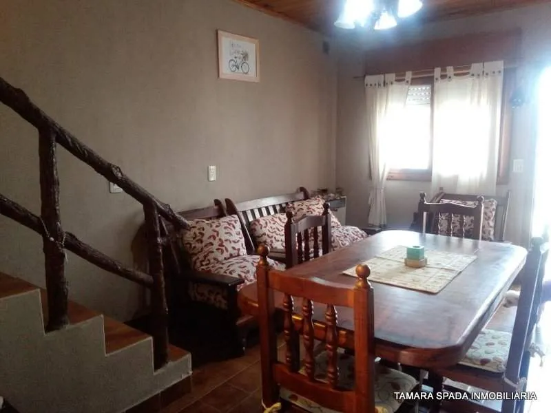 IMPECABLE DUPLEX EN ZONA CENTRO