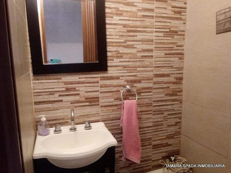 IMPECABLE DUPLEX EN ZONA CENTRO