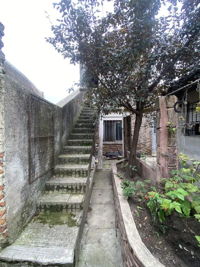 Complejo Multifuncional en Zarate, Centro.