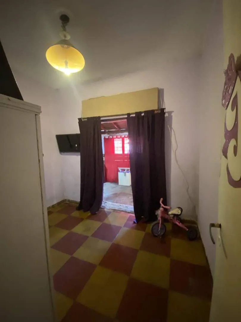 Casa en Venta, a la entrada del polideportivo de General Rodriguez