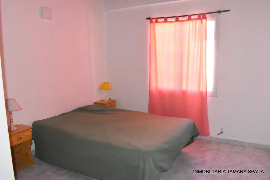 DUPLEX EN AVENIDA