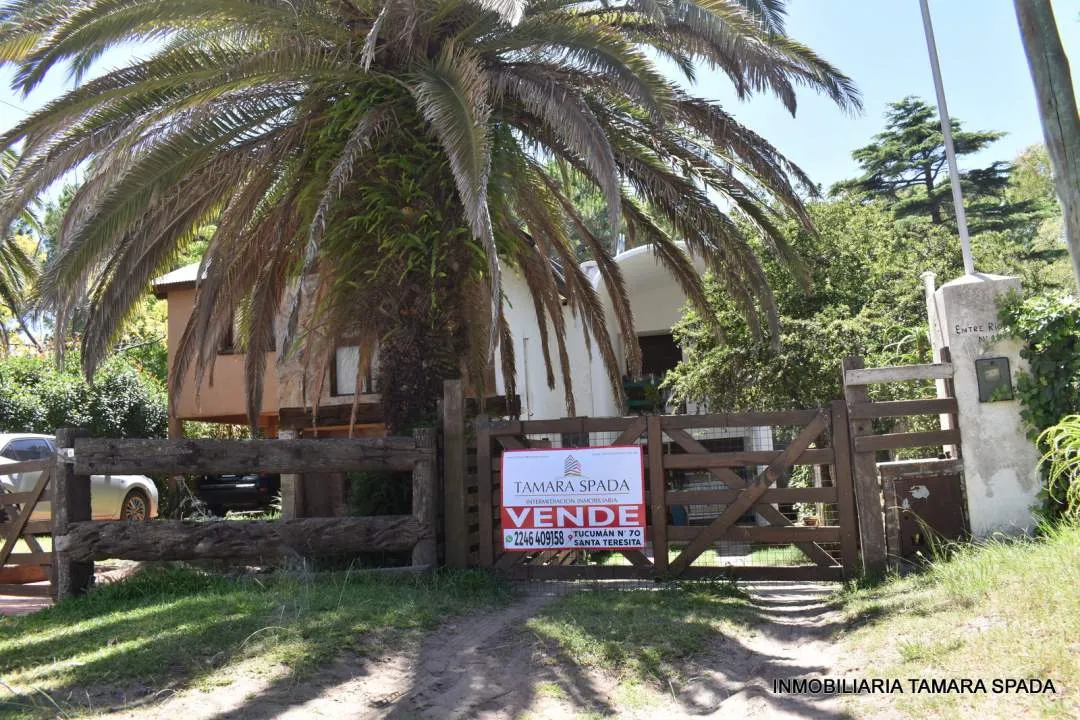 DUPLEX EN SANTA TERESITA SOBRE MONTE