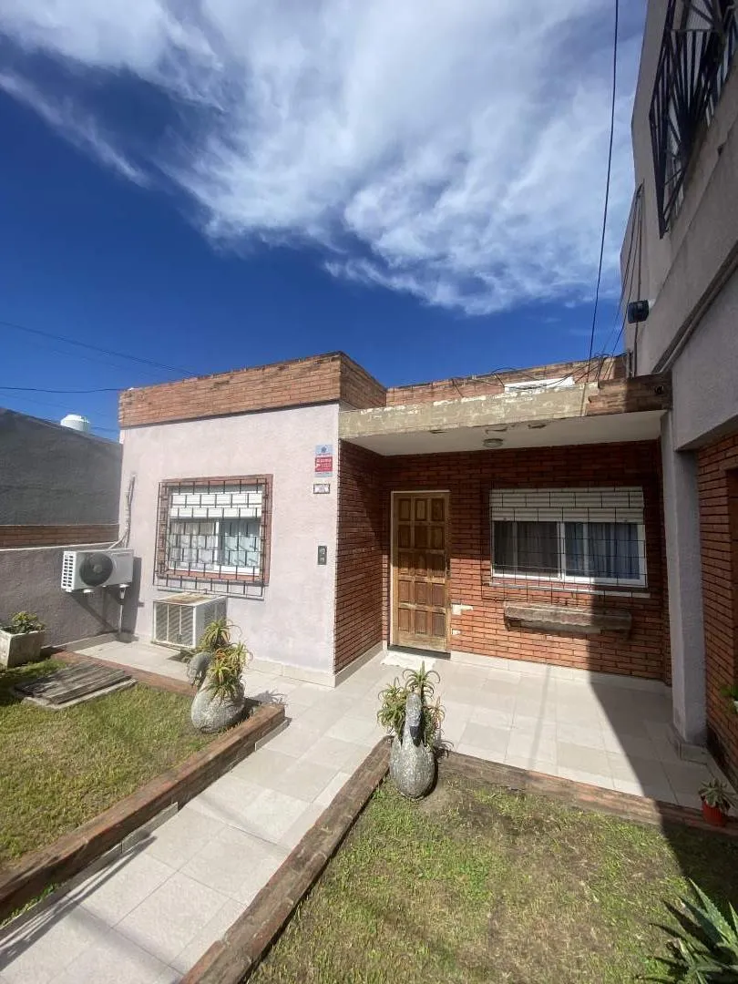 Casa en Venta, Calle San Lorenzo 1742, General Rodriguez