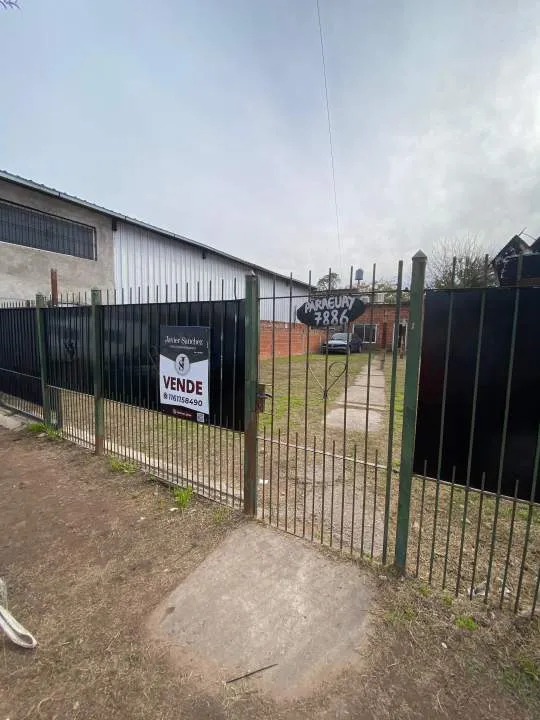 Casa en Venta en Barrio San Carlos, Moreno