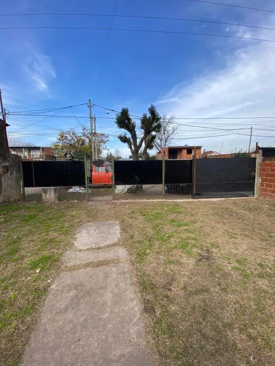 Casa en Venta en Barrio San Carlos, Moreno