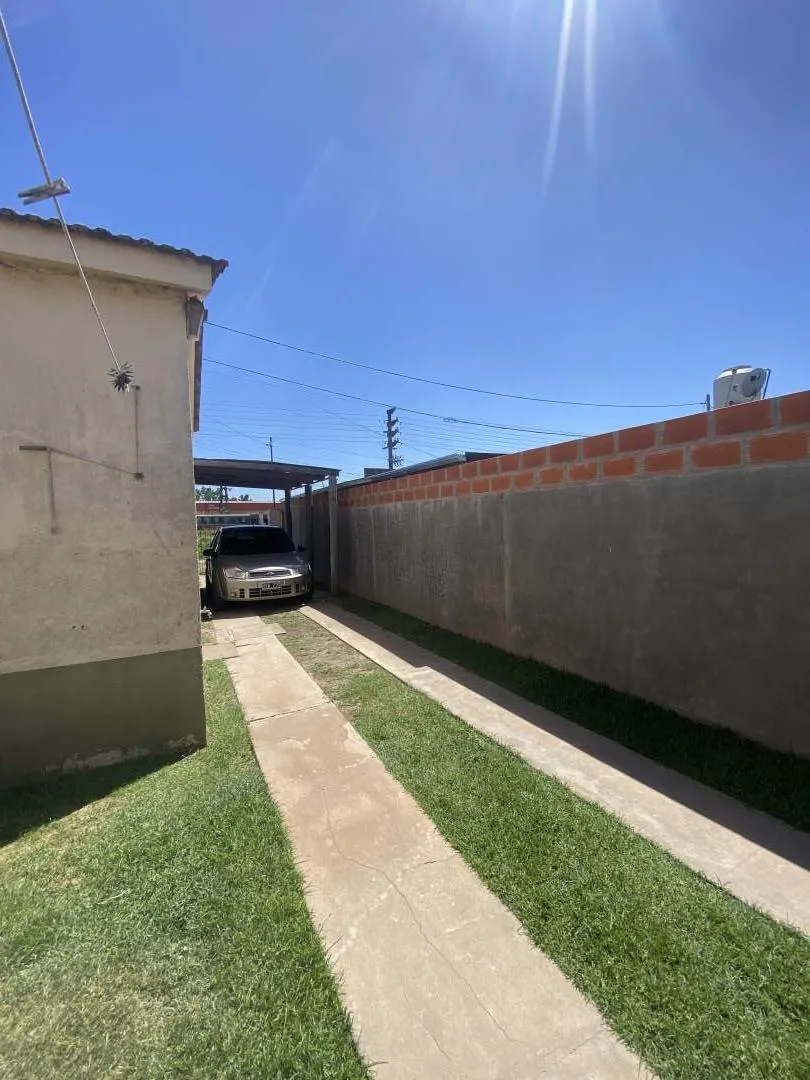 CASA APTA DESTINO COMERCIAL SOBRE AV. LIBERTADOR, GENERAL RODRIGUEZ