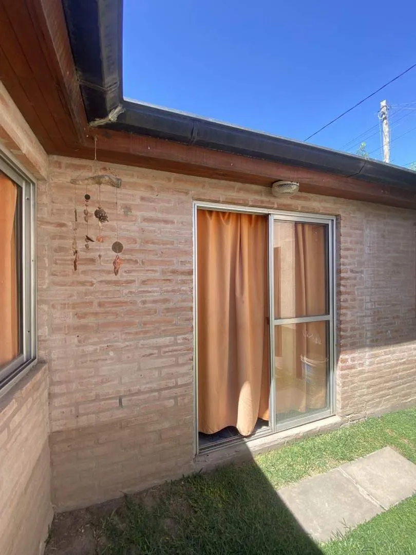 CASA APTA DESTINO COMERCIAL SOBRE AV. LIBERTADOR, GENERAL RODRIGUEZ