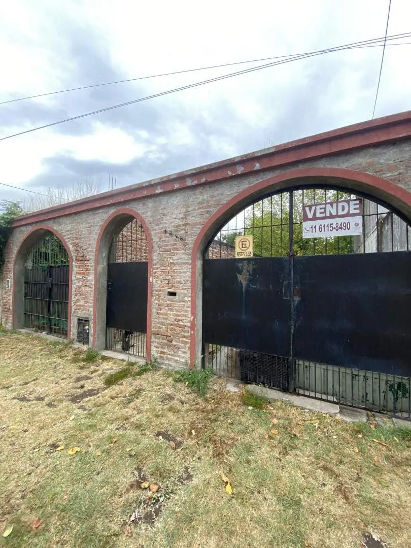 Casa en Venta en Paso del Rey, Moreno