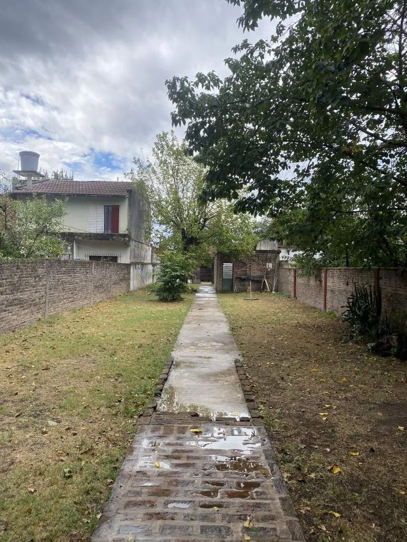 Casa en Venta en Paso del Rey, Moreno