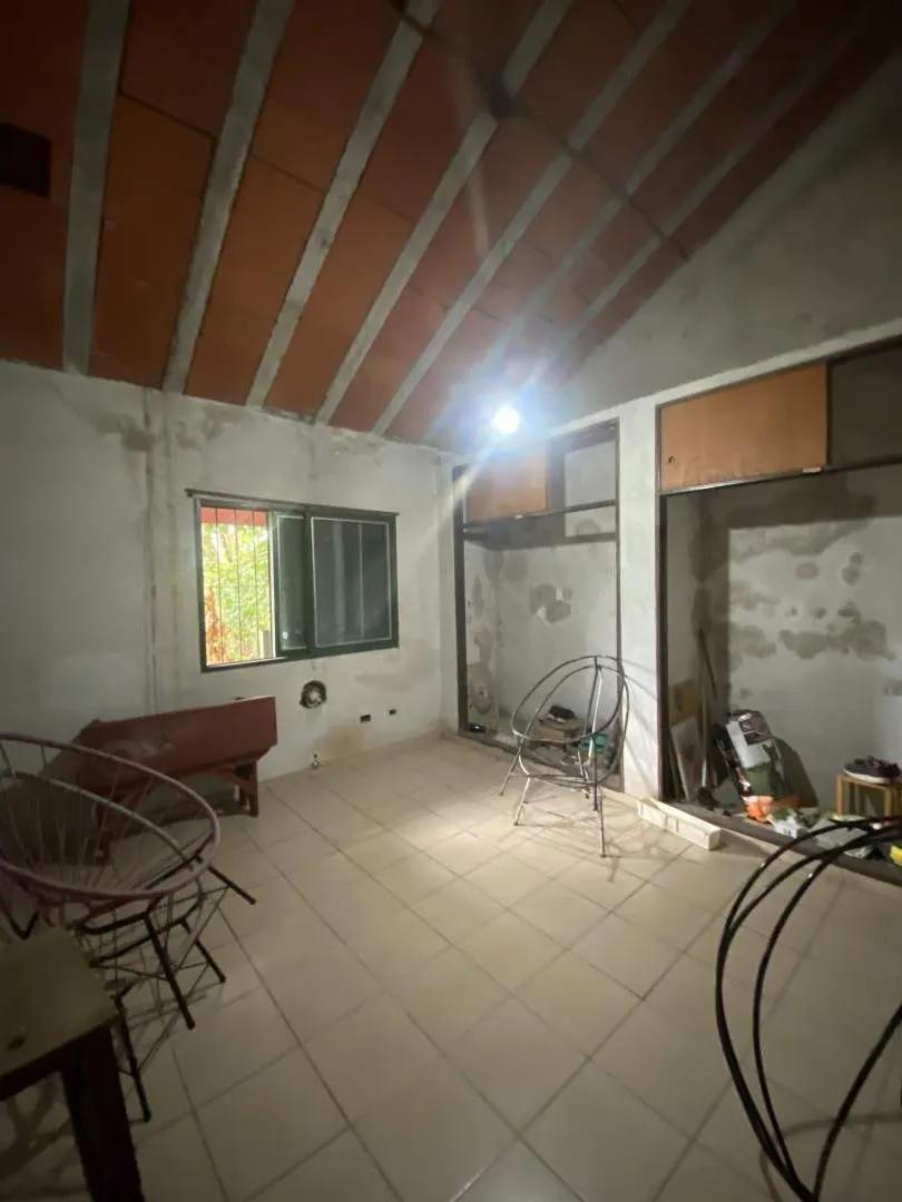 Casa en Venta en Paso del Rey, Moreno