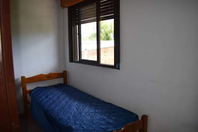 CASA Y DEPARTAMENTO DE DOS AMBIENTES