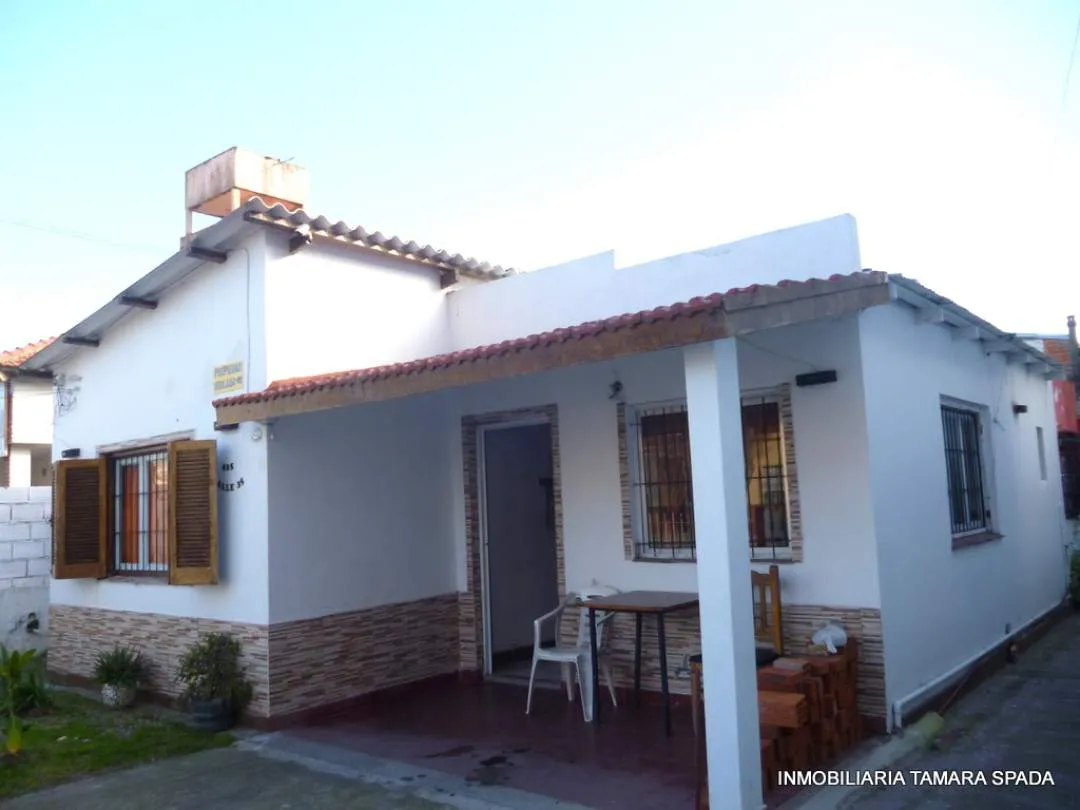 CHALET UNIDAD FUNCIONAL Y DOS MONOAMBIENTES