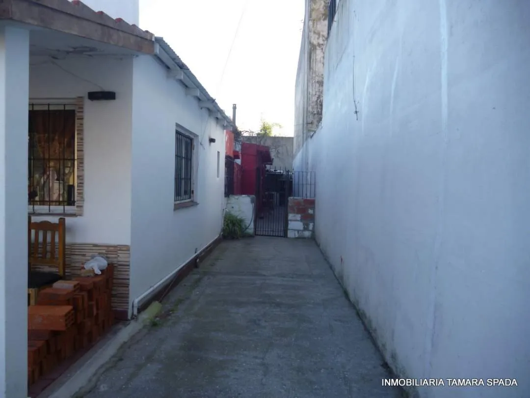CHALET UNIDAD FUNCIONAL Y DOS MONOAMBIENTES