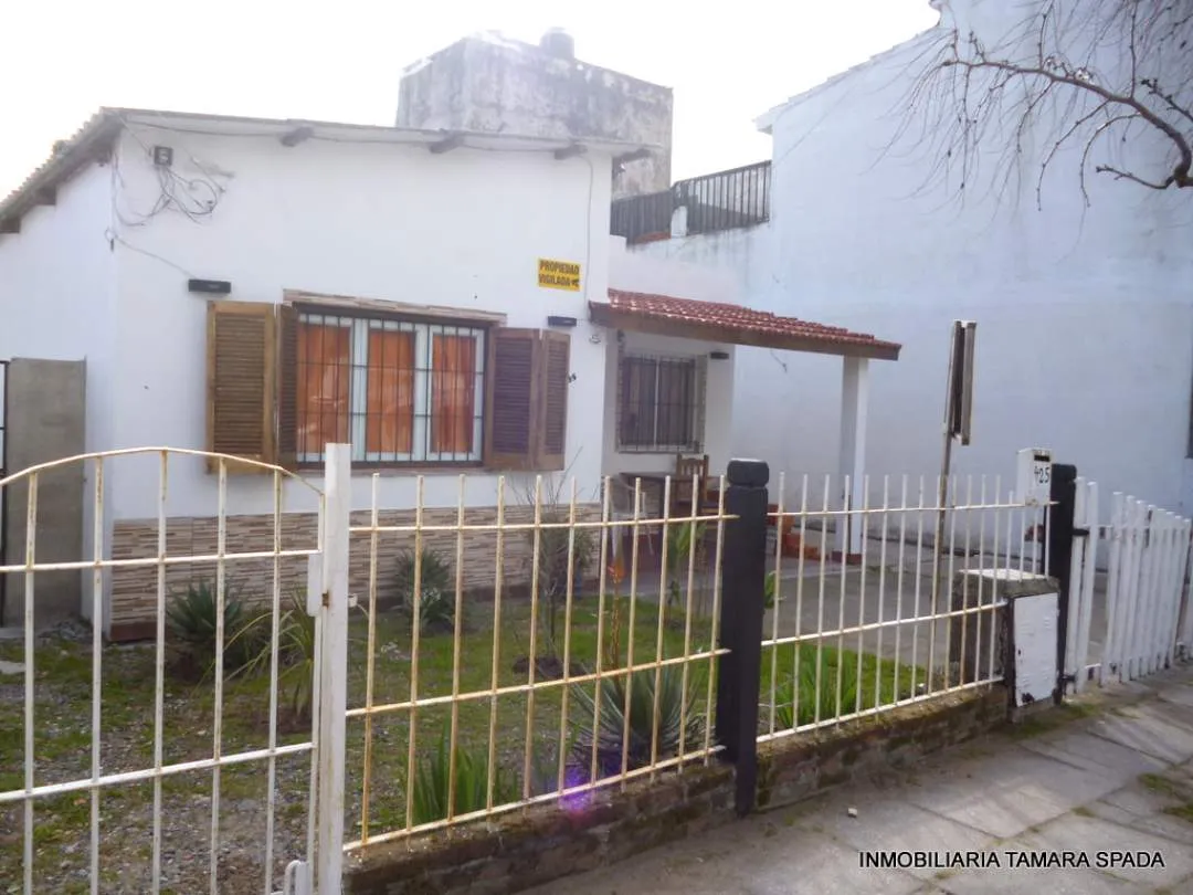 CHALET UNIDAD FUNCIONAL Y DOS MONOAMBIENTES