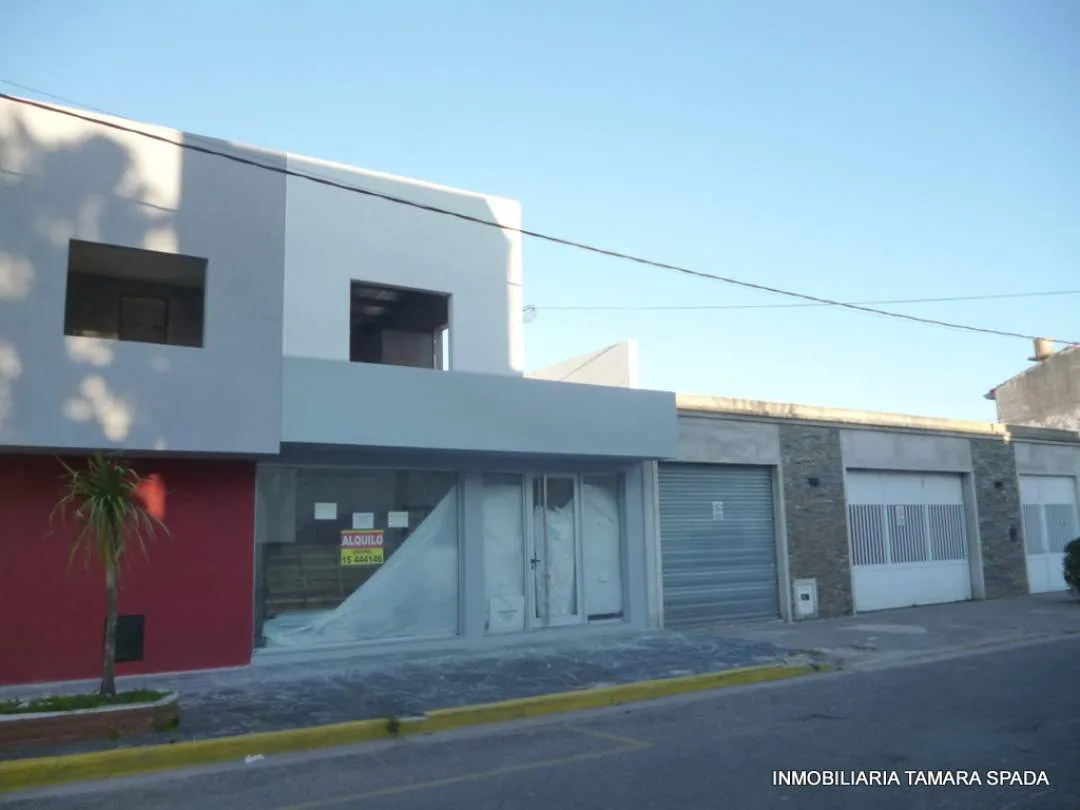 2 LOCALES + 2 DPTOS
