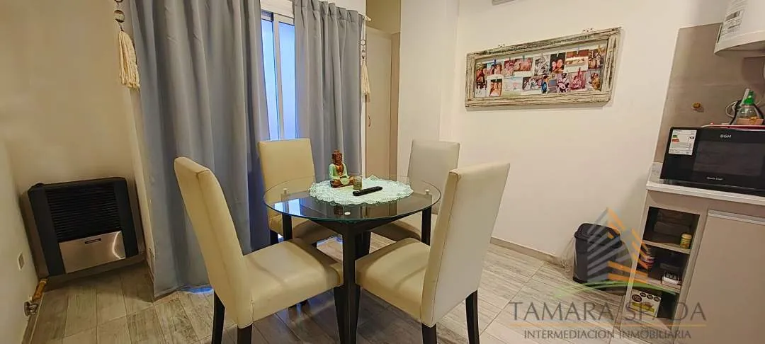 2 LOCALES + 2 DPTOS