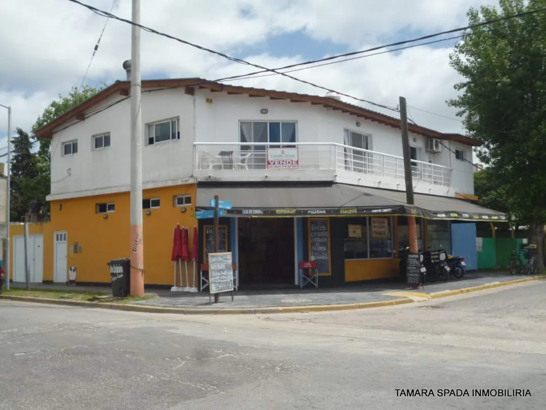 LOCAL CON VIVIENDA SOBRE AV 33