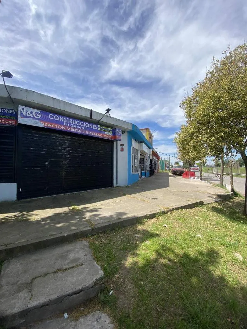 Locales Comerciales Sobre Colectora Norte